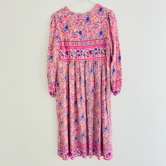 R. Vivimos Pink Floral Long Sleeve med and a large - Picture 3 of 3